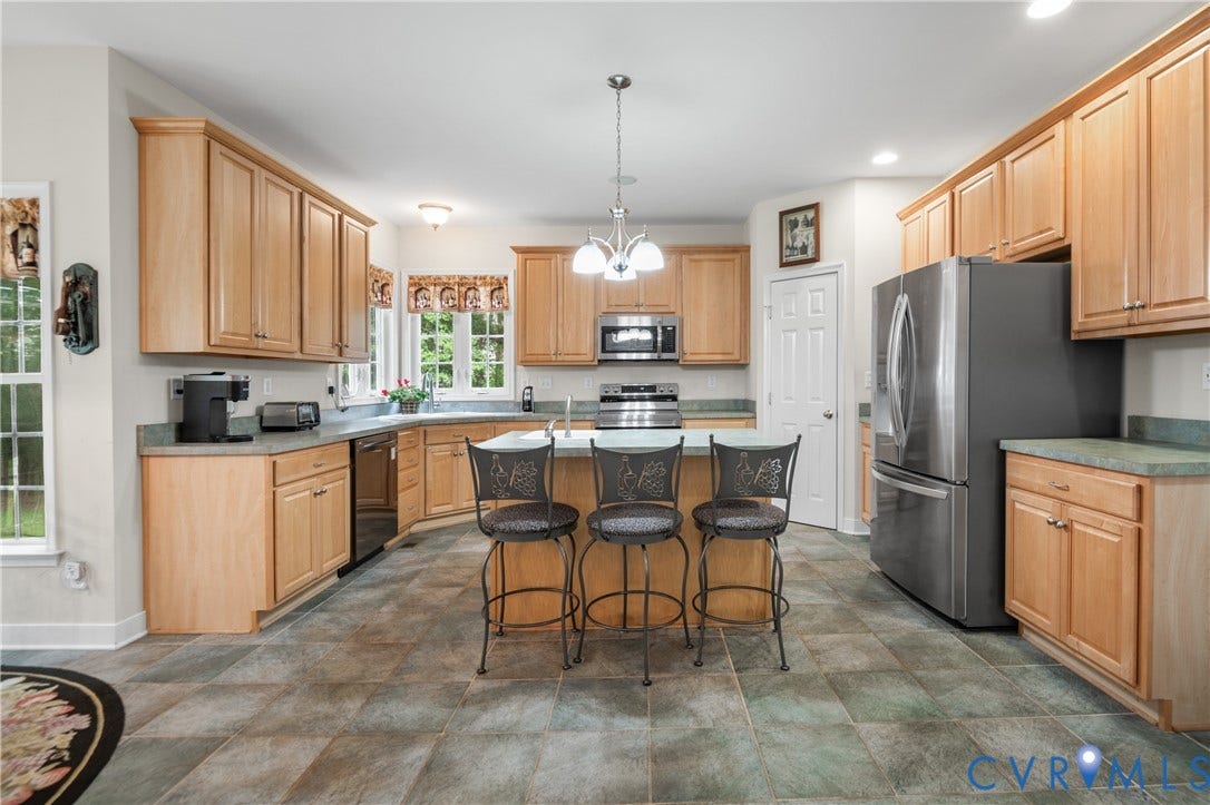 4901 Claybon Lane, Chester, VA 23831 4901 Claybon Lane, Chester, VA 23831