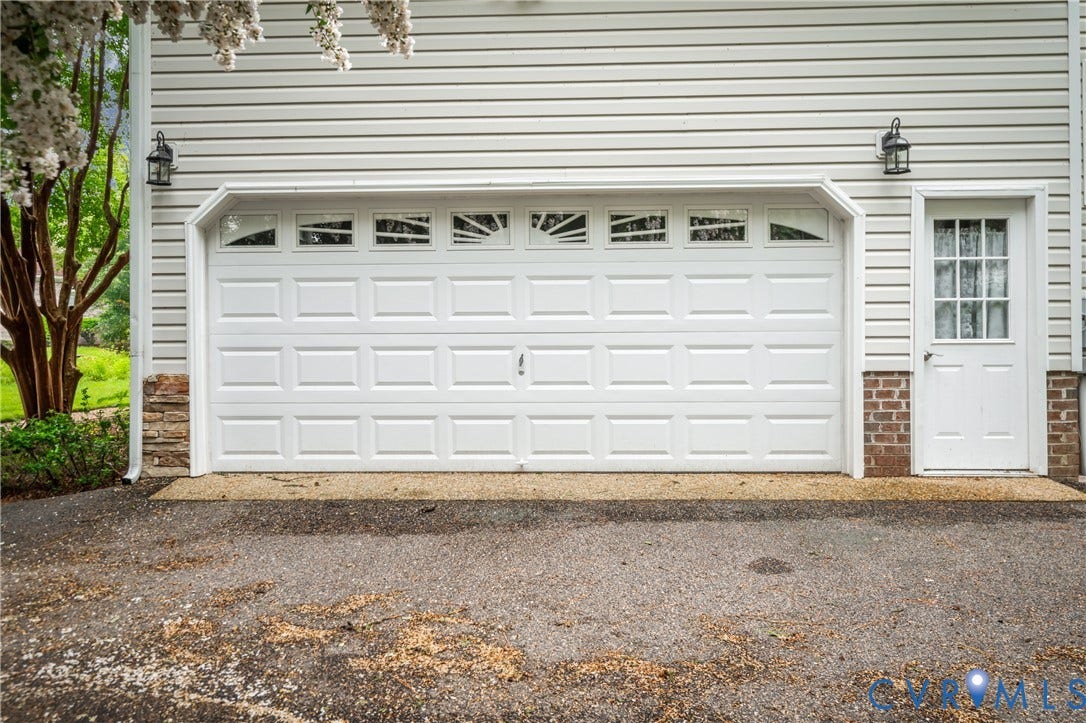 4901 Claybon Lane, Chester, VA 23831 4901 Claybon Lane, Chester, VA 23831