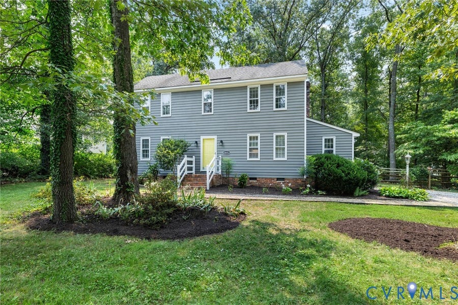 Property photo for 8601 Sunview Lane, North Chesterfield, VA
