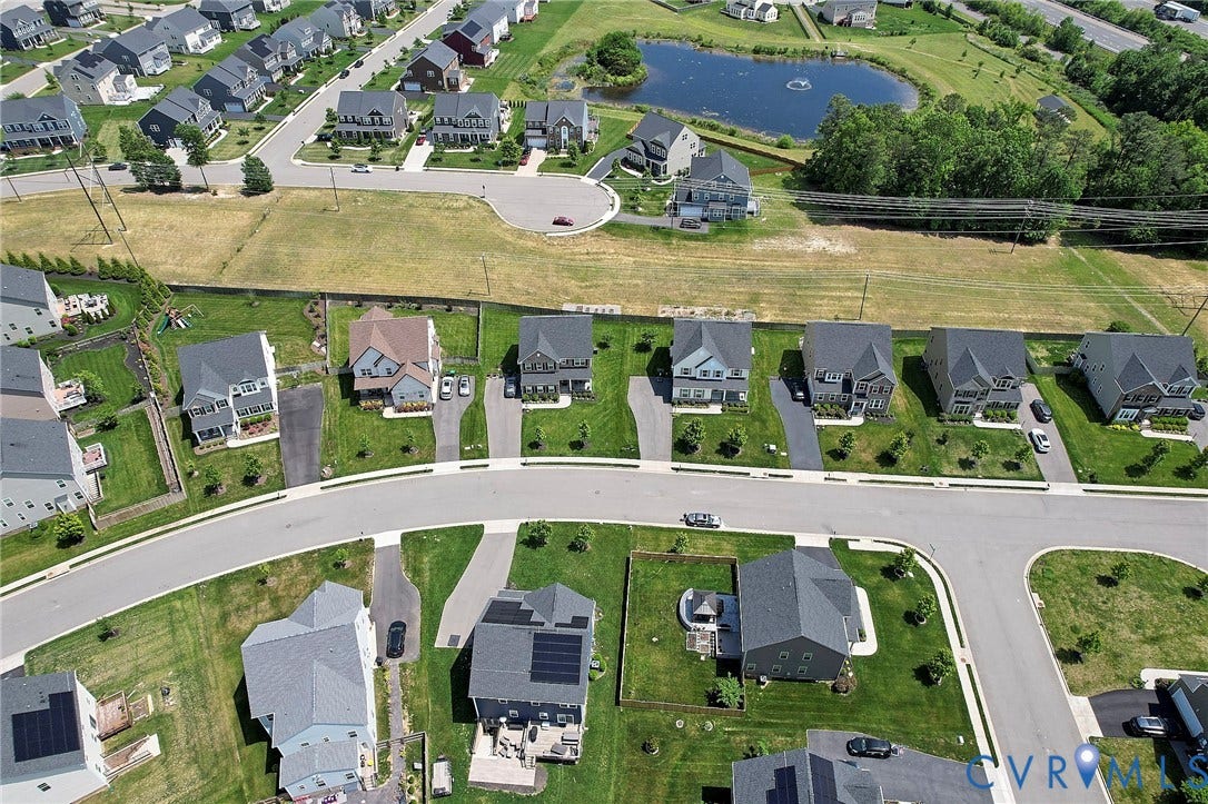 4535 Paxton Glen Court, 3W120, Glen Allen, VA 23059 Aerial view of a residential neighborhood with varied architectural styles and mature landscaping