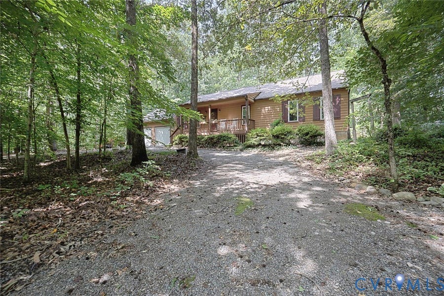 Property photo for 16319 Bent Barrel Road, Montpelier, VA