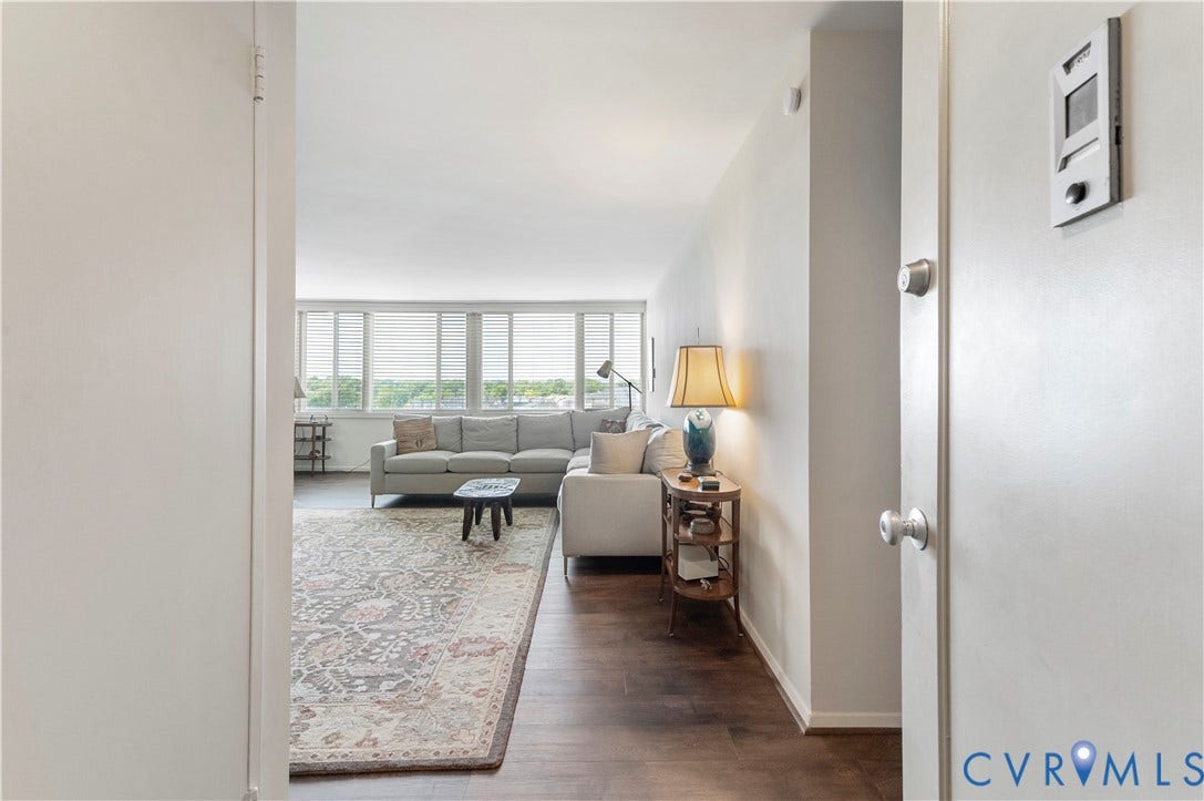 5100 Monument Avenue, #804, Willow Lawn Area, Richmond, VA 23230 5100 Monument Avenue, #804, Willow Lawn Area, Richmond, VA 23230