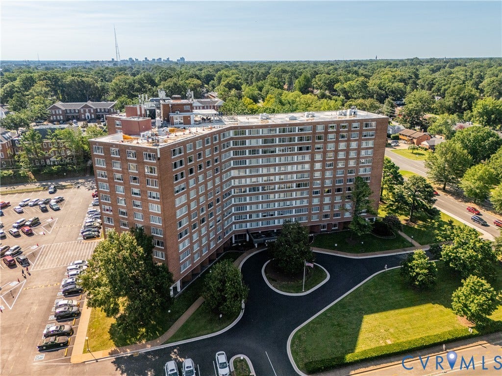 5100 Monument Avenue, #804, Willow Lawn Area, Richmond, VA 23230 Front