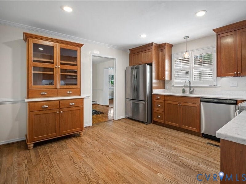 6219 Monument Avenue, St. Mary's Area, Richmond, VA 23226 Mobile/Moveable Cherry hutch.