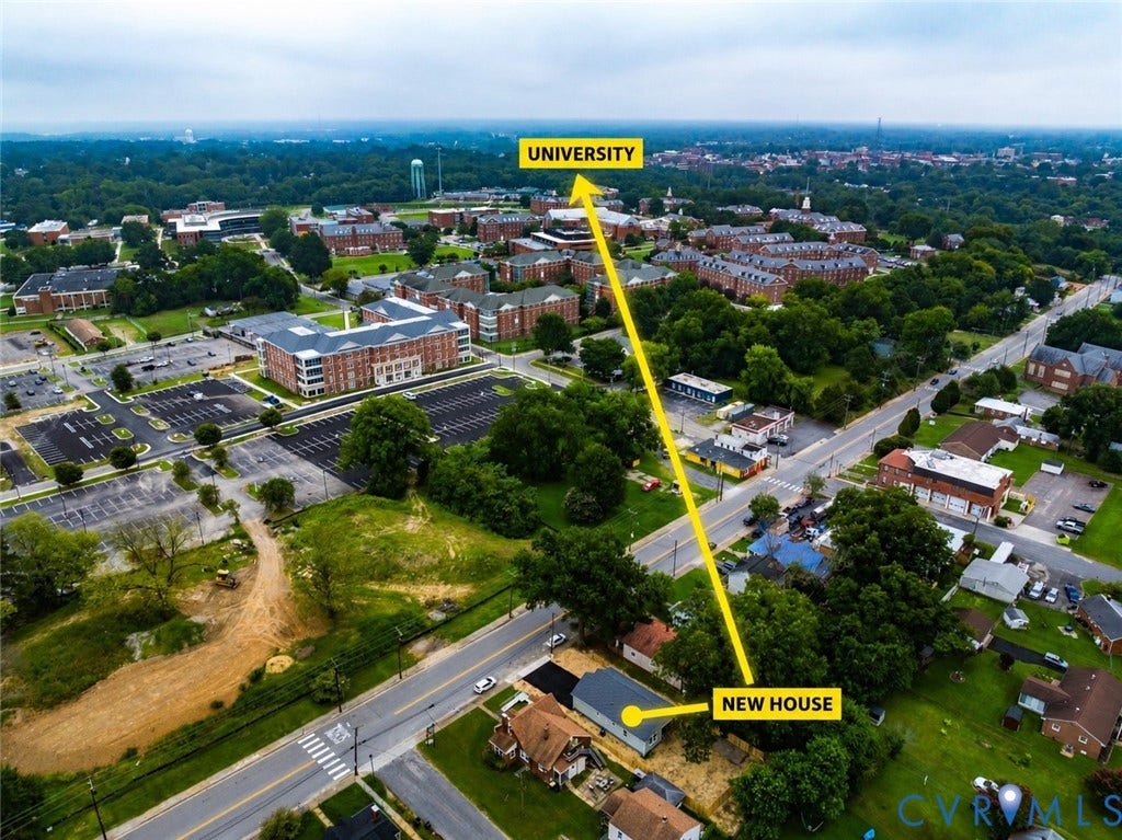 Aerial perspective showcasing proximity to institutional buildings