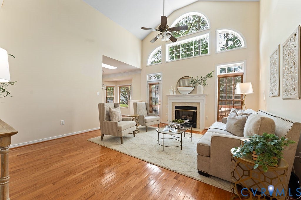 5316 Lemoore Drive, Glen Allen, VA 23059 Soaring vaulted ceilings with transom windows
