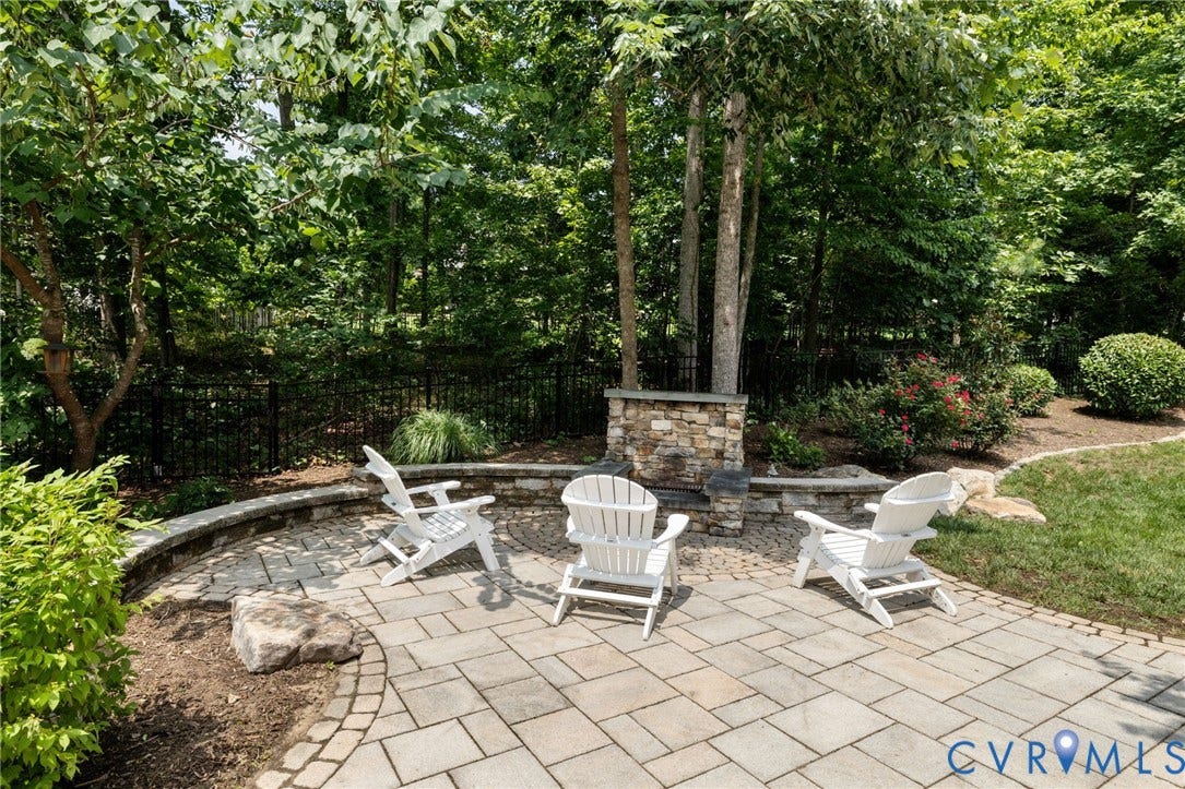 15918 Drumone Road, Hallsley, Midlothian, VA 23112 Patio terrace