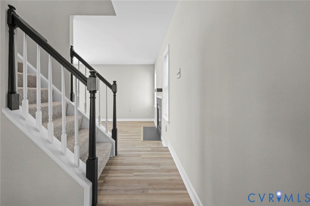 5025 Alberta Mews, Chesterfield, VA 23832 Staircase with brand-new carpet and padding LVP platform