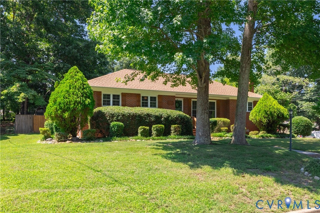 704 Forestview Drive, Colonial Heights, VA 23834 704 Forestview Drive, Colonial Heights, VA 23834