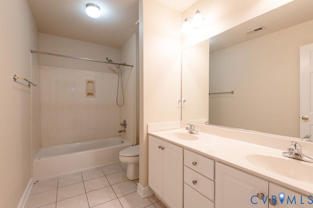 4924 Sadler Glen Ct, Sadler Glen, Glen Allen, VA 23060 Bathroom