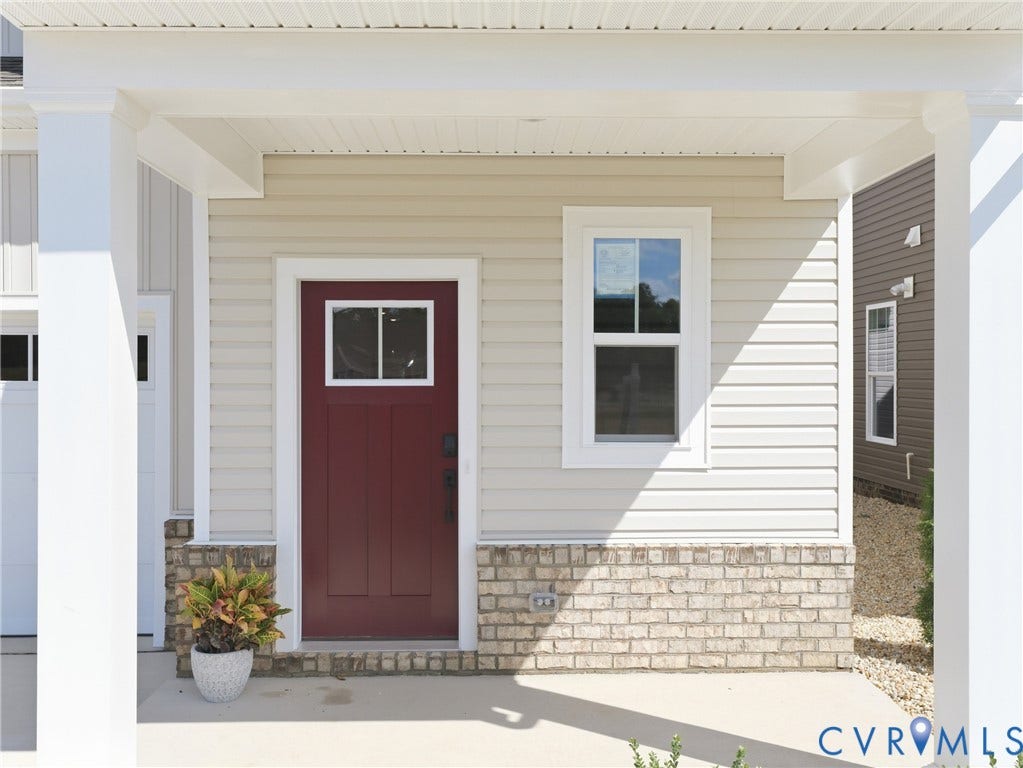 10302 Szalay Lane, #18-1, Ashland, VA 23005