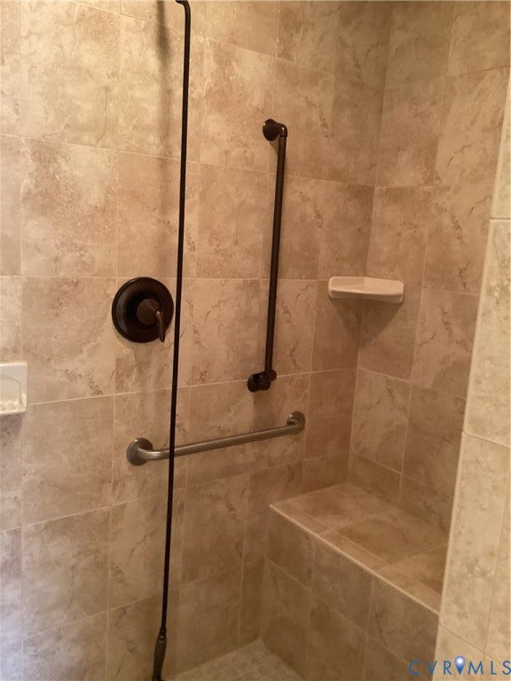 11611 Hillside Road, Chester, VA 23831 Walk-in/slide in shower with built in bench