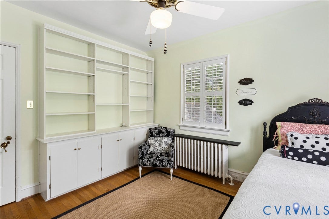 Built in bookcases and cabinets