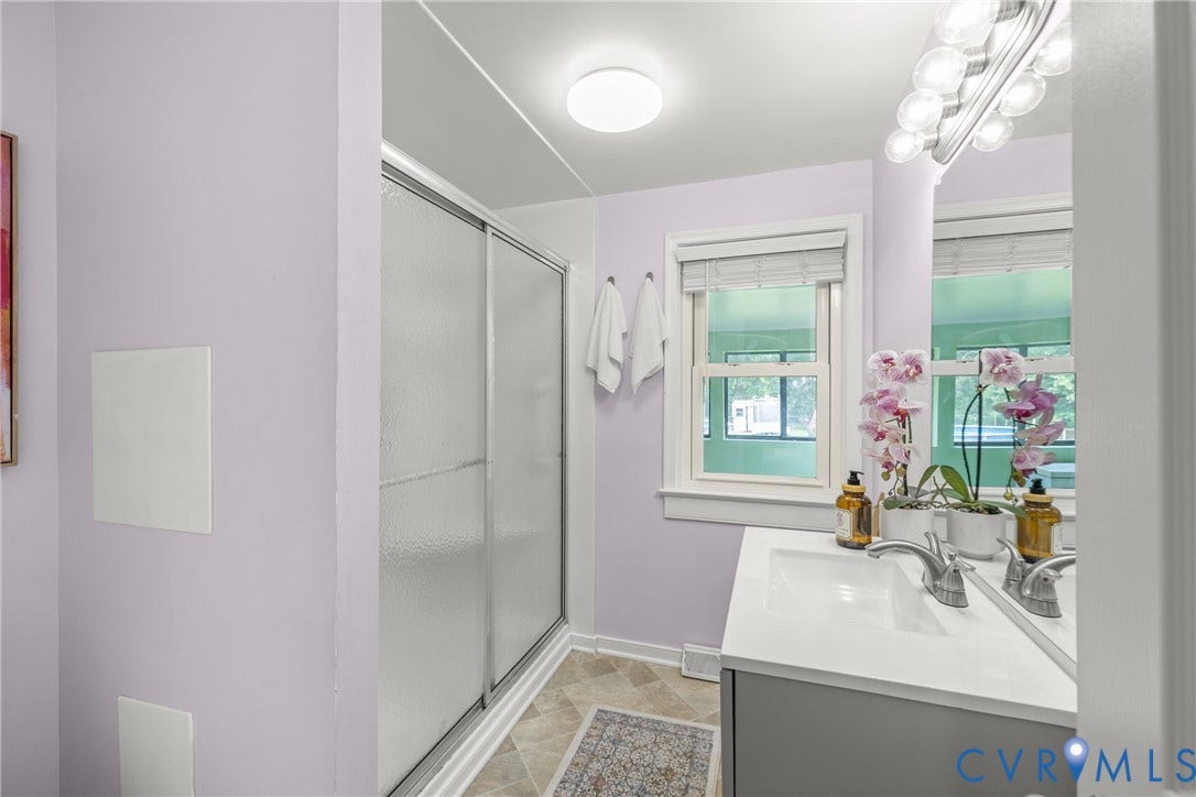 Walk in shower