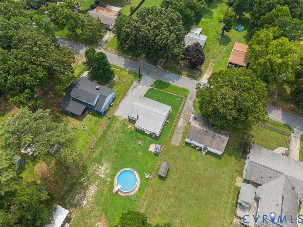 16105 Pauline AVE, Chester, VA 23831