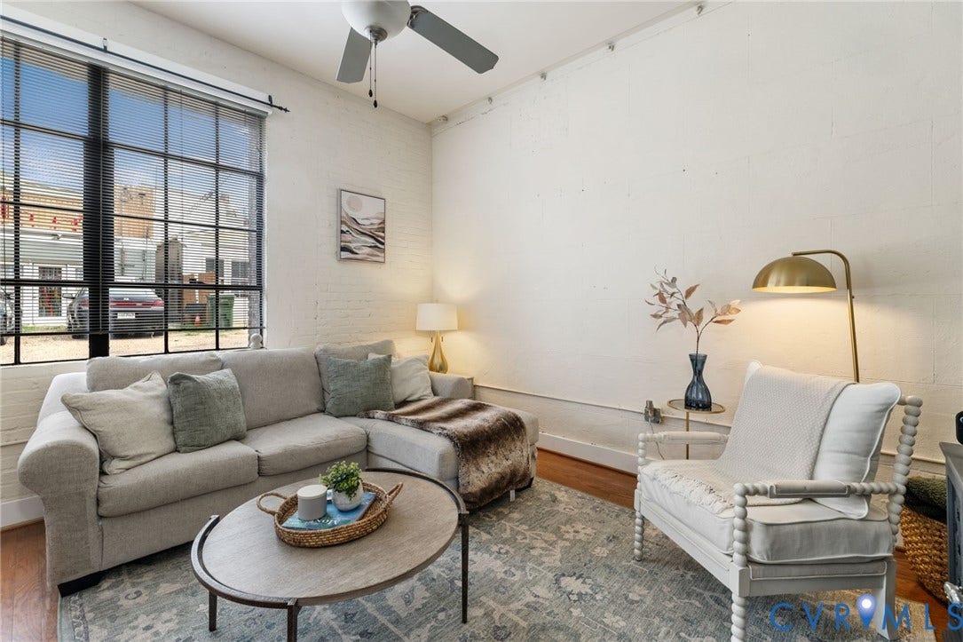 2318 Herbert Hamlet Alley, #U4, Richmond, VA 23220 Ceiling soar to 10.5' and you will love this open, but cozy floor plan!