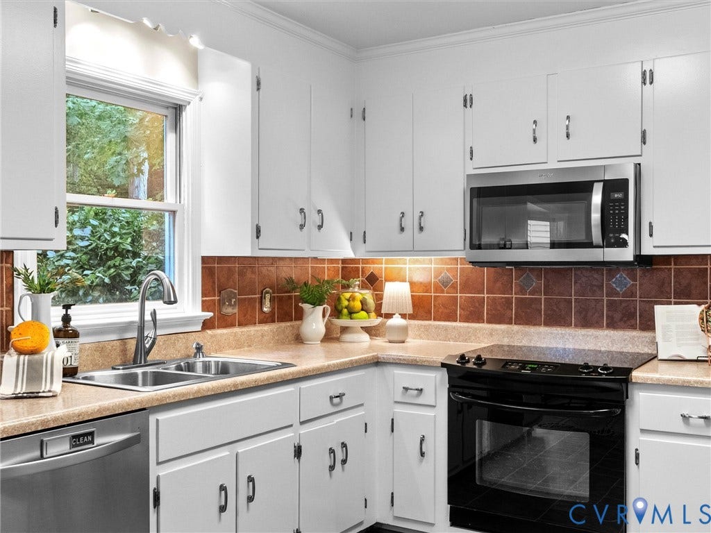5702 Standing Oak Road, Standing Oak, Midlothian, VA 23112