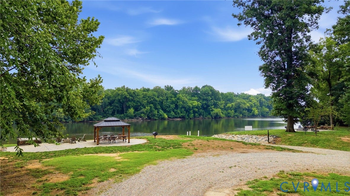 3655 Stone Harbor Drive, Midlothian, VA 23113 3655 Stone Harbor Drive, Midlothian, VA 23113