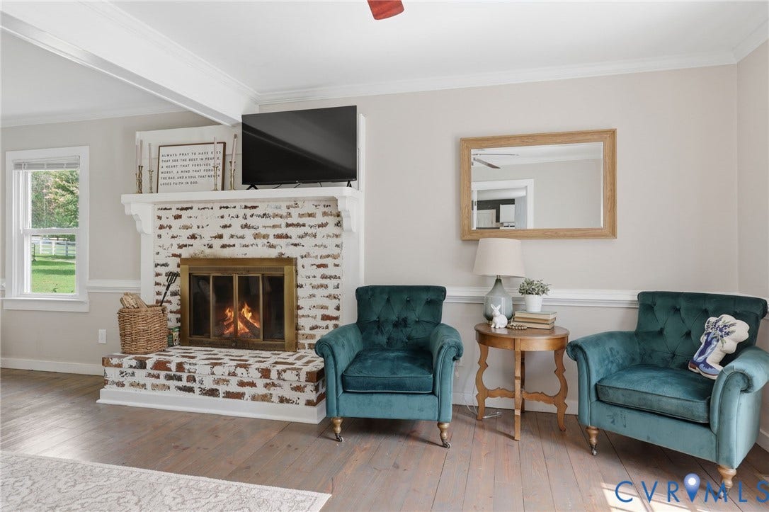1669 Huguenot Trail, Eastern Powhatan, Powhatan, VA 23139 Brick Wood Burning FP