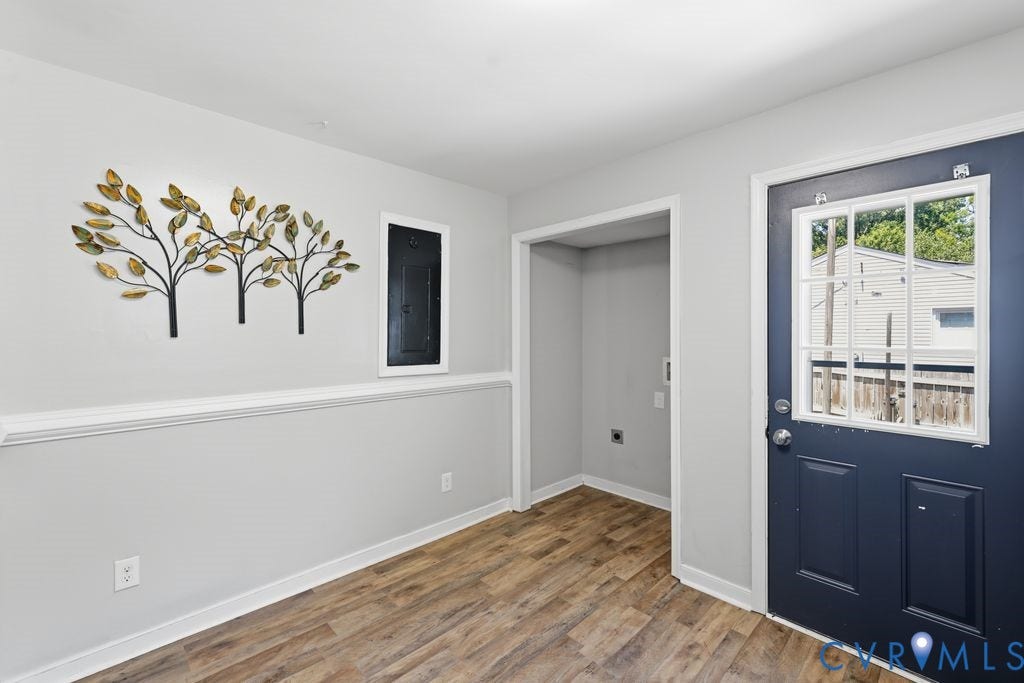 15911 Edgewood Drive, Chester, VA 23831