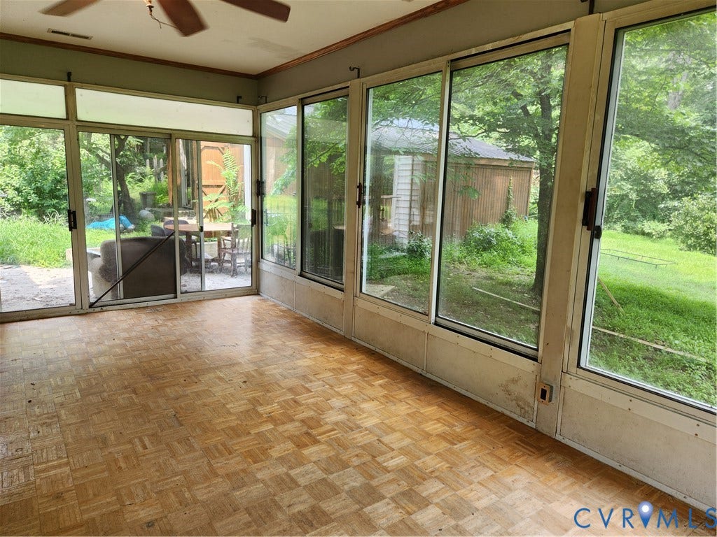 816 N Lakeshore Drive, Blue Ridge Shores, Louisa, VA 23093 816 N Lakeshore Drive, Blue Ridge Shores, Louisa, VA 23093