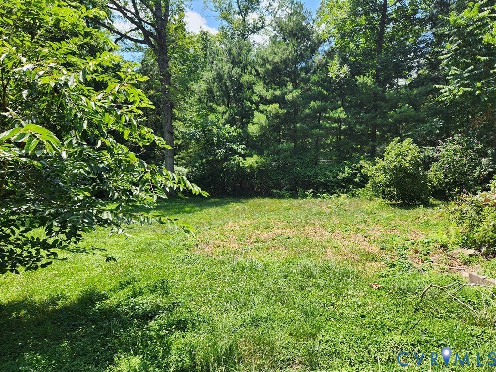 816 N Lakeshore Drive, Blue Ridge Shores, Louisa, VA 23093 816 N Lakeshore Drive, Blue Ridge Shores, Louisa, VA 23093
