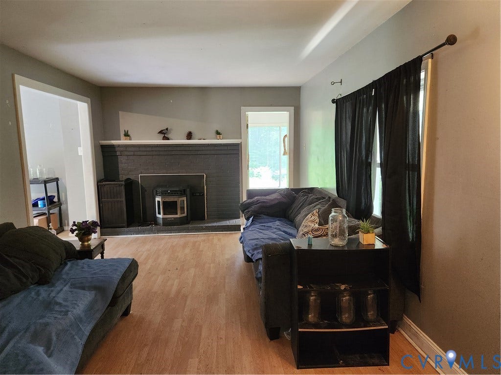 816 N Lakeshore Drive, Blue Ridge Shores, Louisa, VA 23093 816 N Lakeshore Drive, Blue Ridge Shores, Louisa, VA 23093