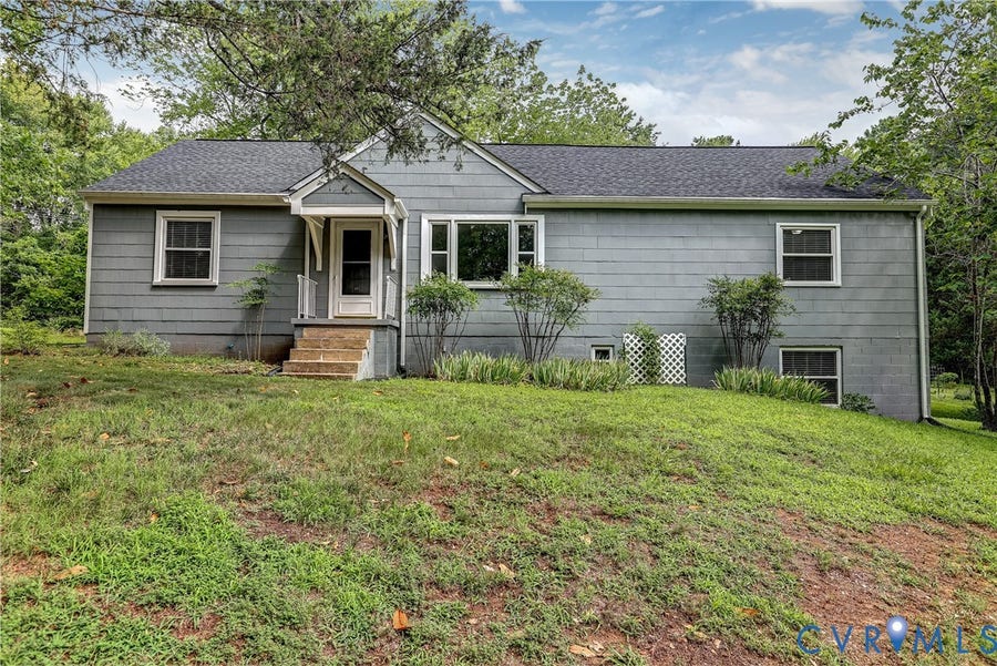 Property photo for 9520 W Providence Road, Chesterfield, VA