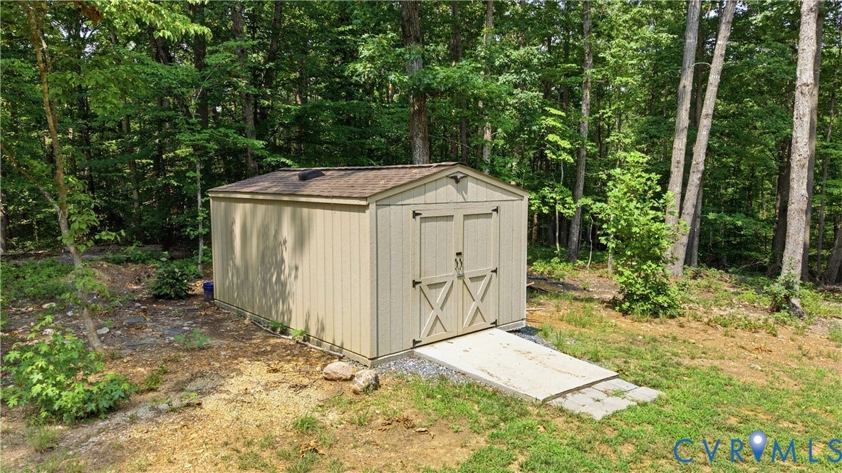 4939 Shannon Hill Road, Kents Store, VA 23084 Large She