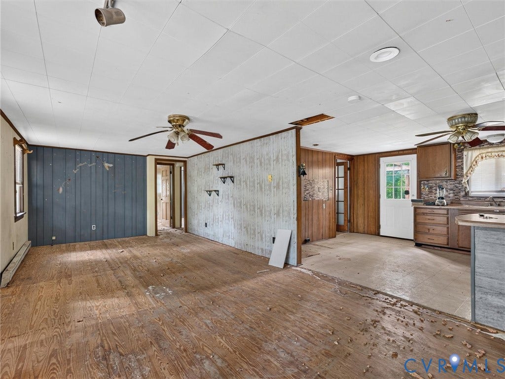 64 Lakeside Drive, Columbia, VA 23038