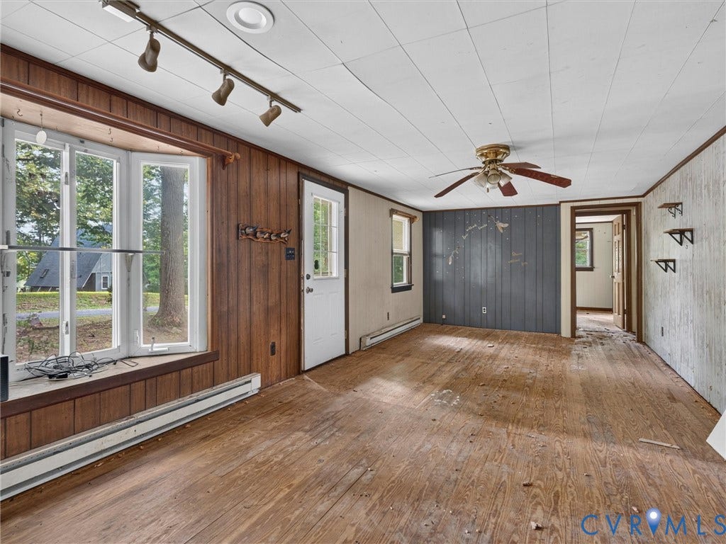 64 Lakeside Drive, Columbia, VA 23038