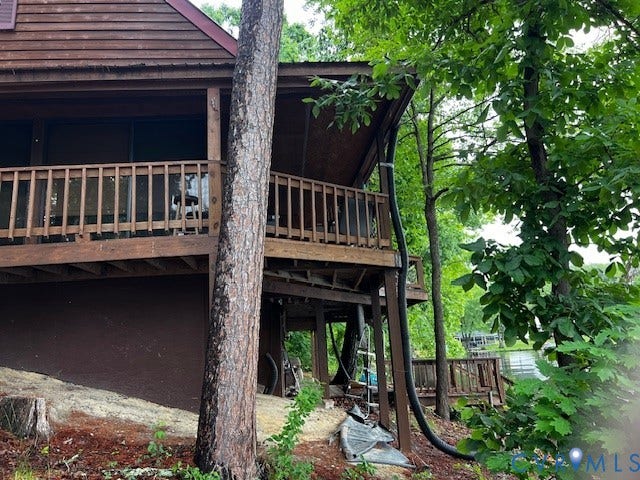 35 Lake Drive, Columbia, VA 23038 35 Lake Drive, Columbia, VA 23038