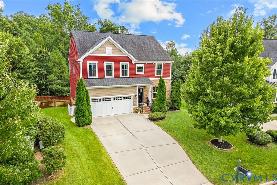 Property photo for 16901 White Daisy Loop, Moseley, VA