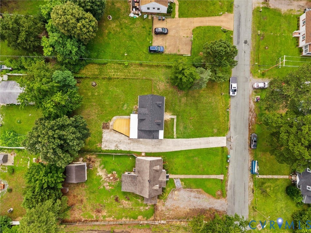 507 Grayson Avenue, Richmond, VA 23222 Aerial view showcasing a property with a dark shingle roof and a light-colored wood deck