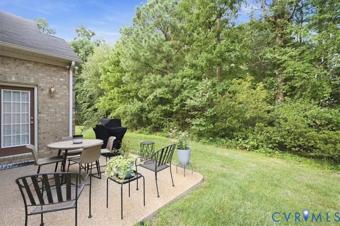 Wooded rear private view.
