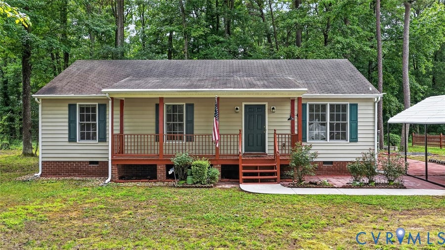 Property photo for 8395 Dell Ray Drive, Mechanicsville, VA