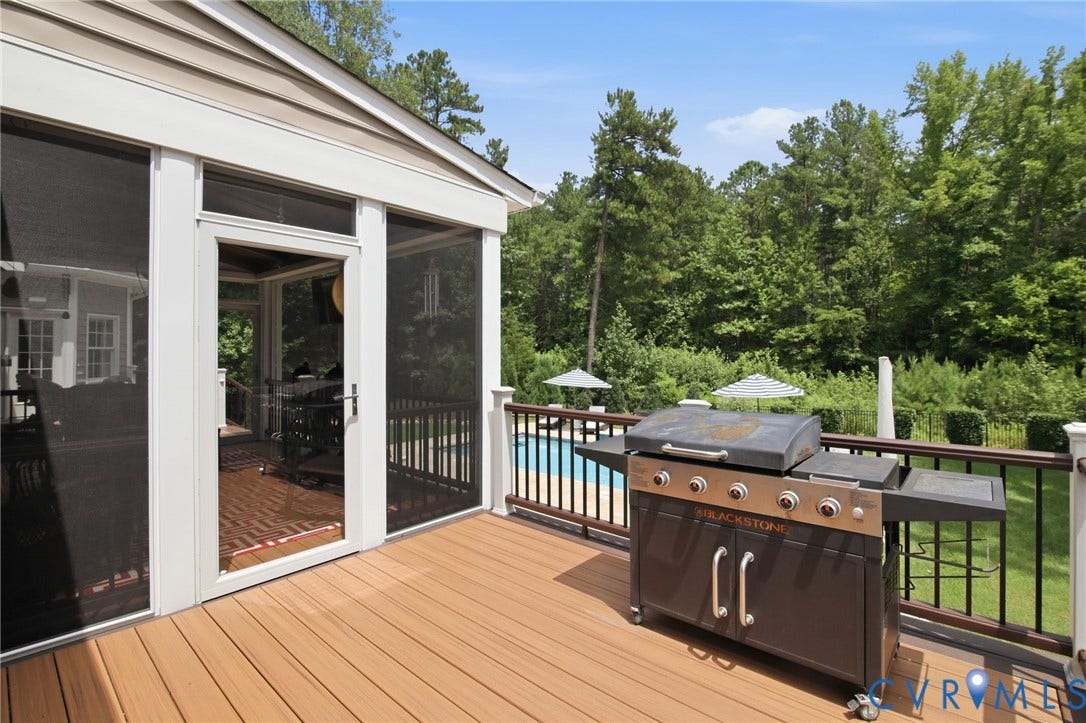435 Shadow Creek Lane, Manakin Sabot, VA 23103 Expansive outdoor deck featuring wood-finish flooring, white railing, and screened enclosure