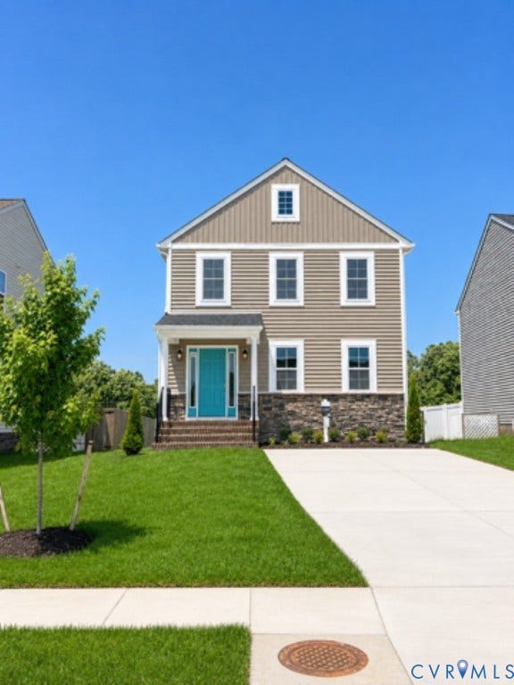 Property photo for 11825 Farnham Woods Drive, Midlothian, VA