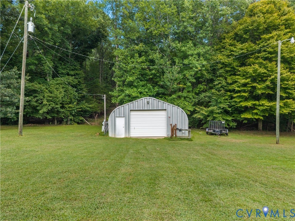 3927 Hughes Creek Road, Powhatan, VA 23139 3927 Hughes Creek Road, Powhatan, VA 23139