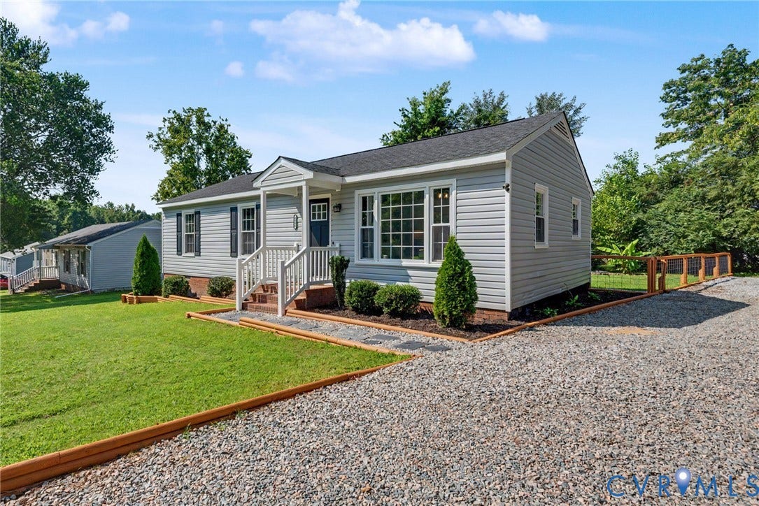 8906 Huntingcreek Place, Chesterfield, VA 23237 Double Wide Graveled Driveway!