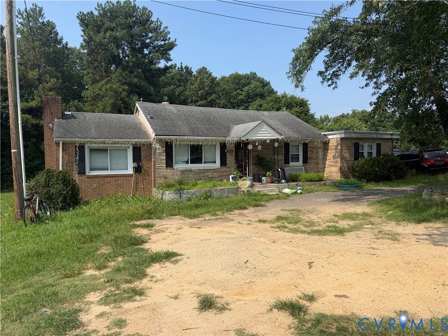 Property photo for 13691 Mountain Road, Hanover, VA