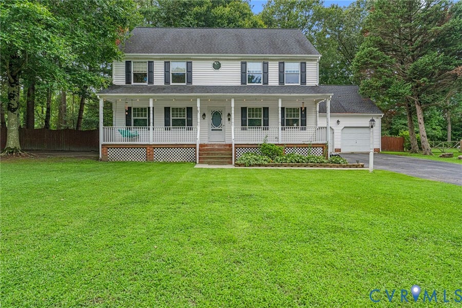 Property photo for 8307 Briarthorn Court, Mechanicsville, VA