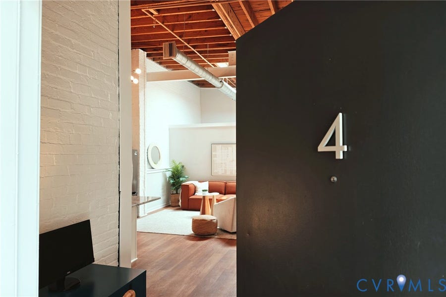 Property photo for 1716 Summit Avenue, #4, Richmond, VA