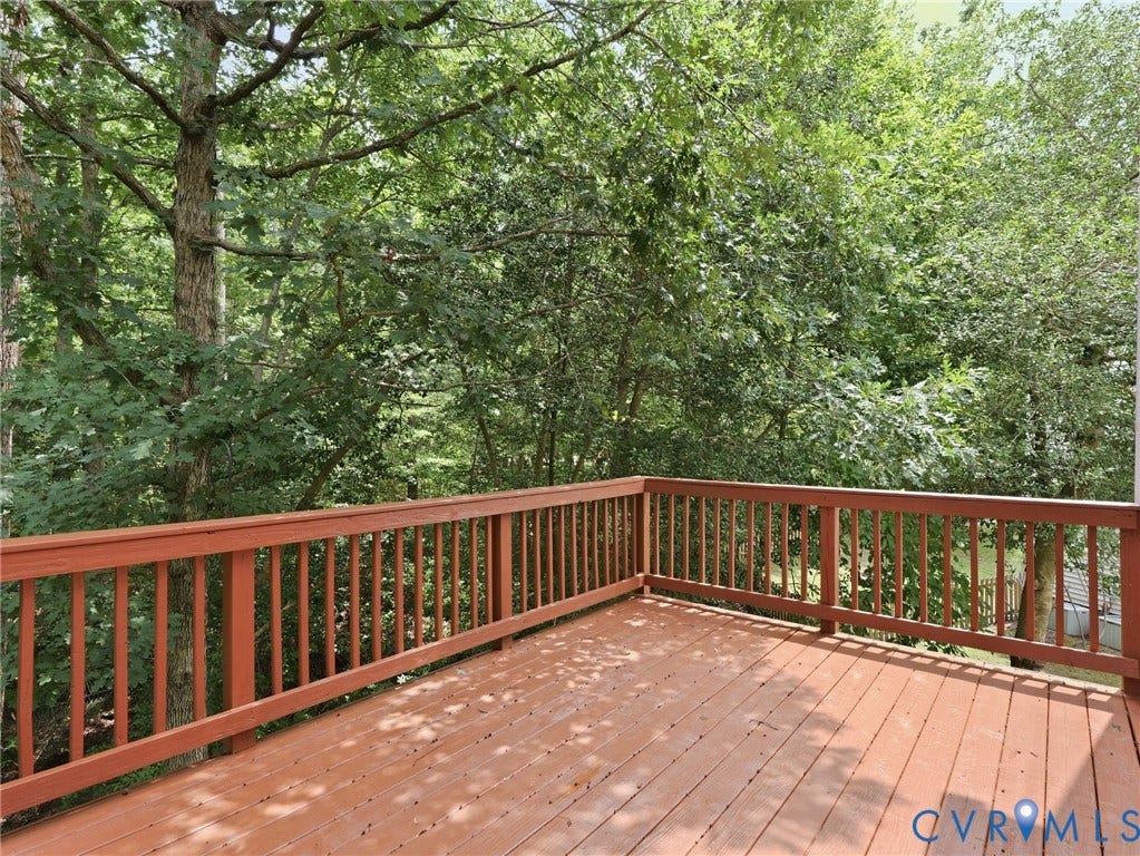 5707 Stephens Point Court, Chesterfield, VA 23831 Rear, newly stained private deck.