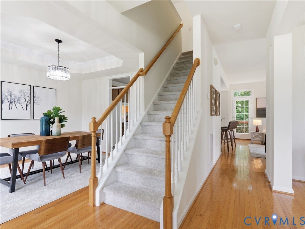 5707 Stephens Point Court, Chesterfield, VA 23831 Front Entrance looking onto Dining Room with natural hardwood floors and hallway to Living Room.