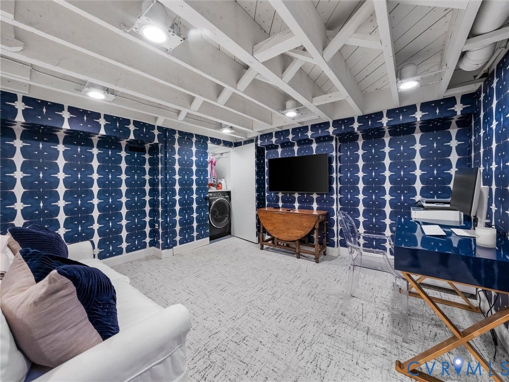 2242 Park Avenue, The Fan, Richmond, VA 23220 Playroom, home gym or office with laundry center.