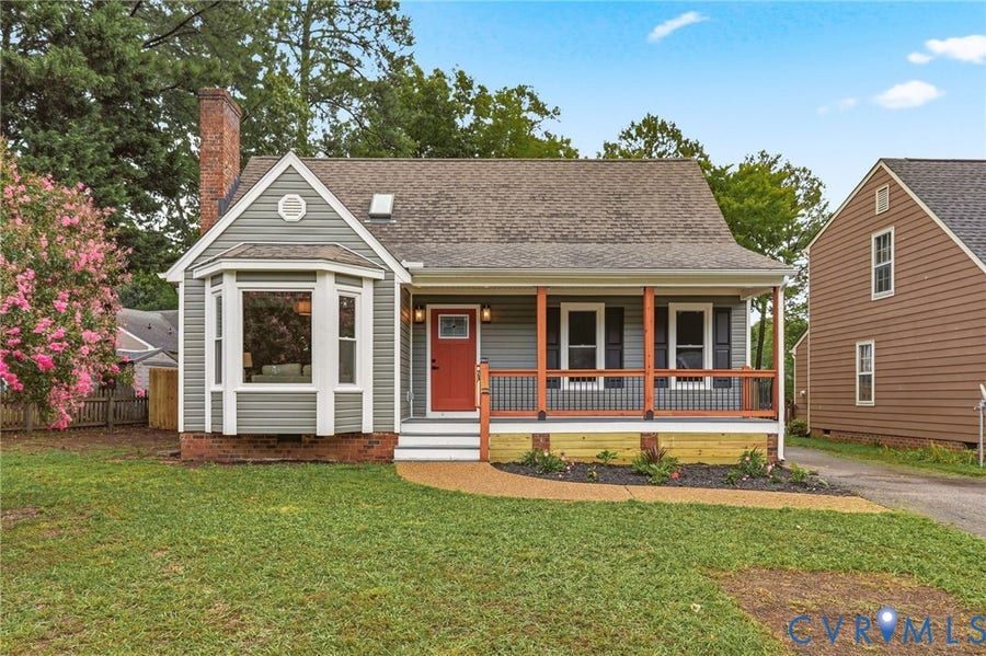 Property photo for 1709 Danhurst Drive, Midlothian, VA