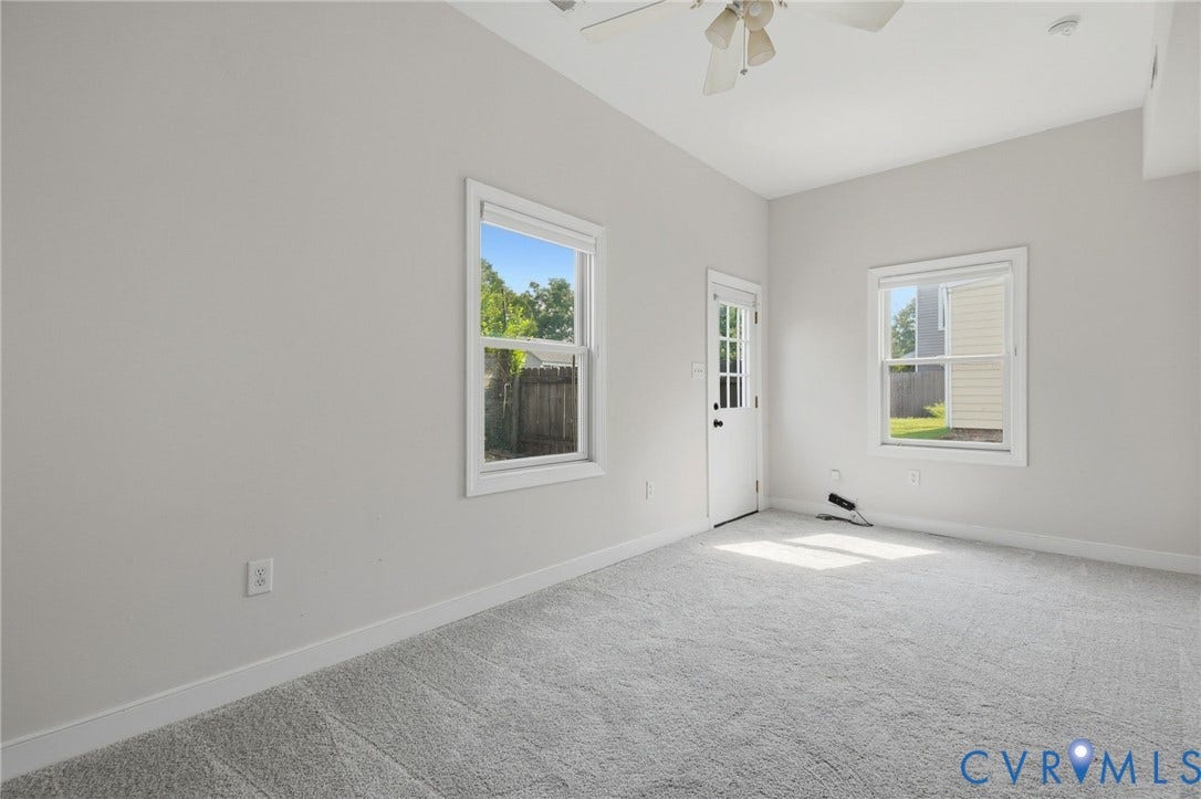 618 Albemarle Street, Oregon Hill, Richmond, VA 23220 first floor bedroom with private back entrance