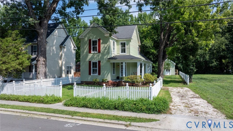 Property photo for 210 Henry Clay Road, Ashland, VA