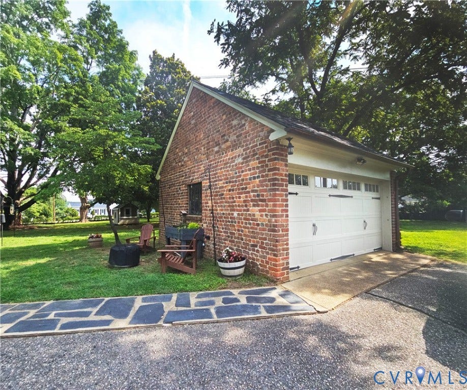 617 Mansion Drive, Mansion Hills, Hopewell, VA 23060